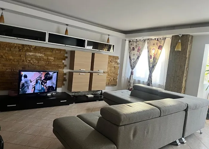 Cu Doua Dormitoare *